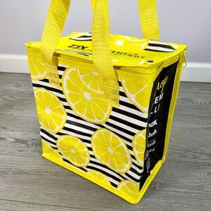 TJX Rewards Member Mornings Yellow Lemons Insulated Cooler Tote Bag Exclusive